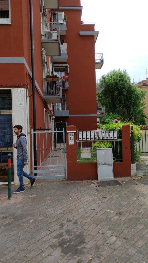 Chowdhury House Mestre Exterior foto